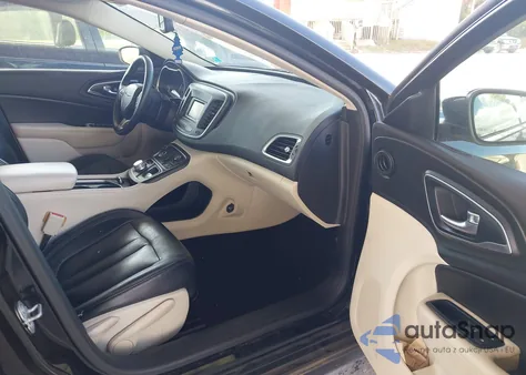 2015 Chrysler 200 Limited z USA, uszkodzony, nr VIN 1C3CCCABXFN557827